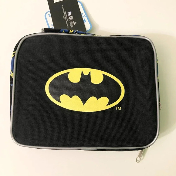 Batman Lunch Bag and The Return of the Joker Mystery of the Batwoman DVD - Picture 14 of 16